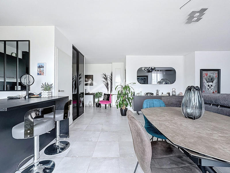 Appartement - 88 m² - 3 pièces