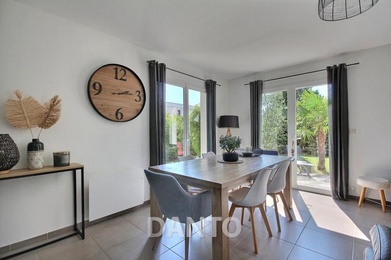 Maison - 108 m² - 5 pièces