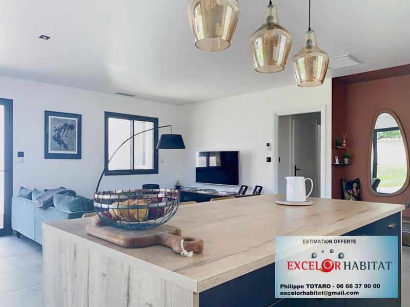 Maison - 89 m² - 4 pièces