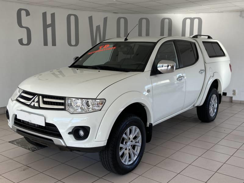 Mitsubishi Pick-up L200 Double Cabine 2.5 Td 178 Dble Cab Instyle Navi a