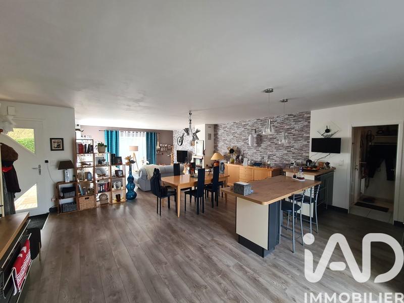 Maison - 143 m² - 6 pièces