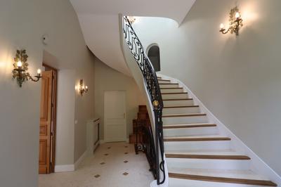 Maison ancienne - 232 m² - 8 pièces