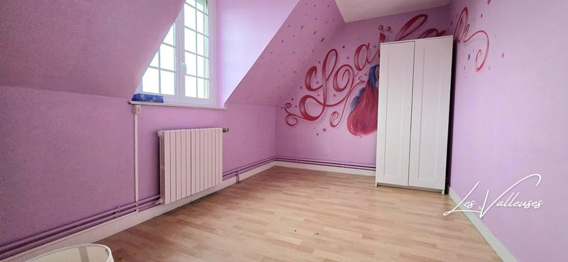 Maison - 85 m² - 5 pièces