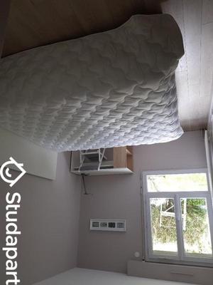 Chambre - 11 m² - 1 pièce