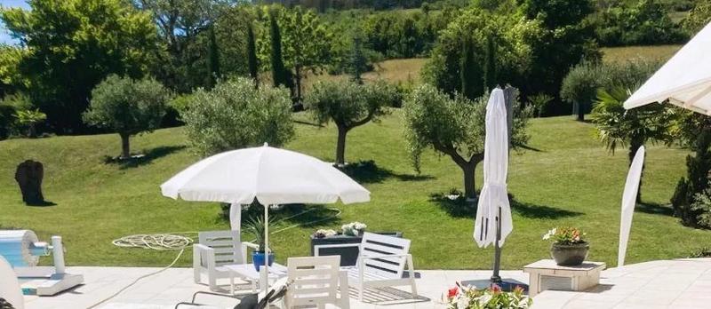 Maison - 290 m² - 6 pièces