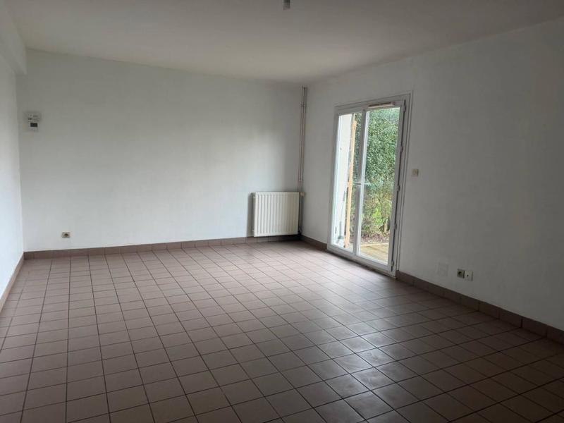 Maison jumelée - 95 m² - 5 pièces