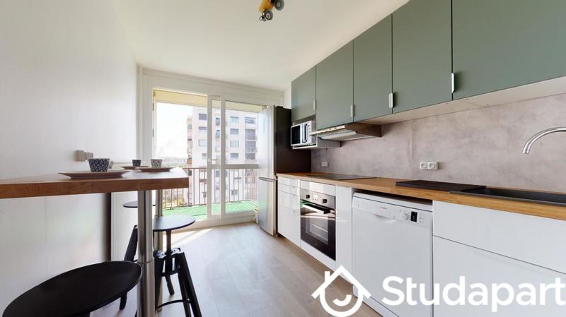 Chambre - 9 m² - 1 pièce