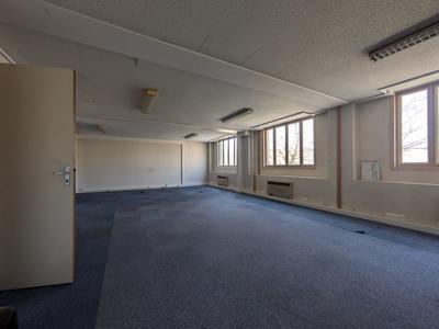 Bureau - 300 m²