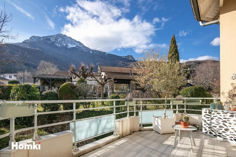 Appartement - 88 m² - 4 pièces