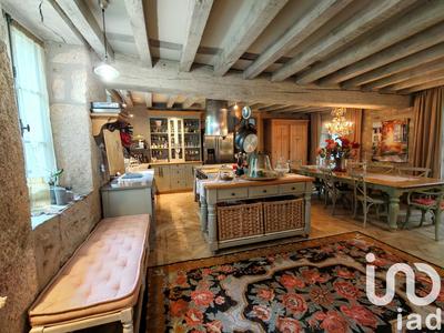 Maison - 239 m² - 7 pièces