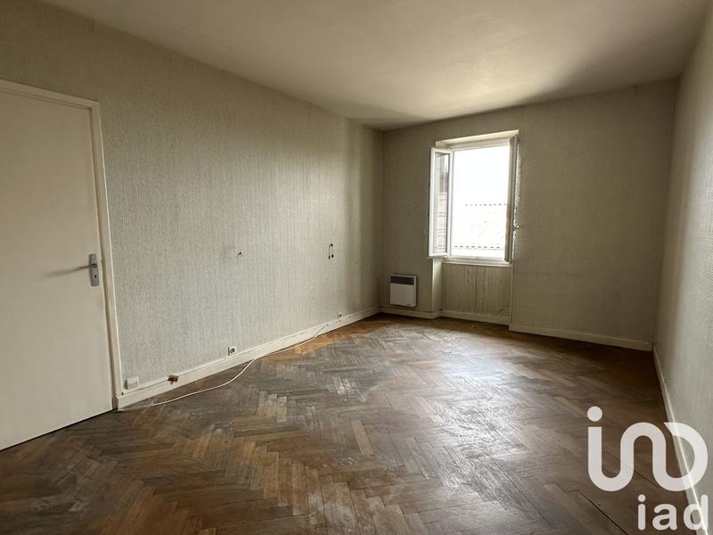 Appartement - 80 m² - 4 pièces