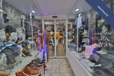 Local commercial - 60 m² - 4 pièces