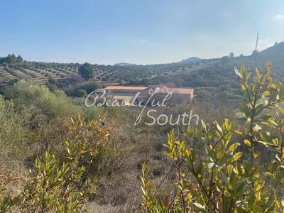 Gîte - 647 m² - 16 pièces