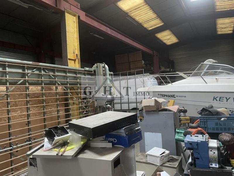 Entrepôt - 531 m²