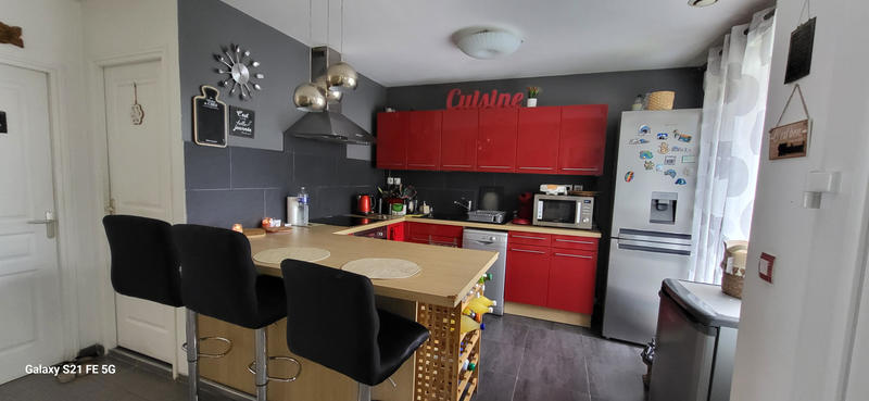 Maison - 120 m² - 5 pièces