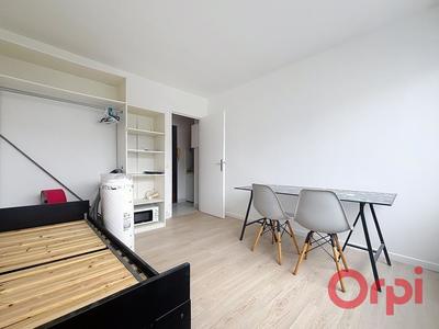 Appartement - 15 m² - 1 pièce