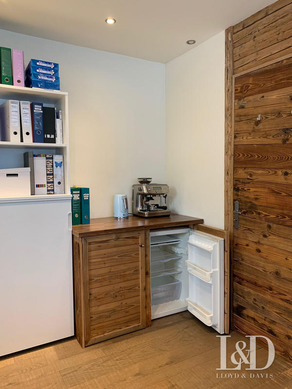 Local commercial - 52 m² - 2 pièces