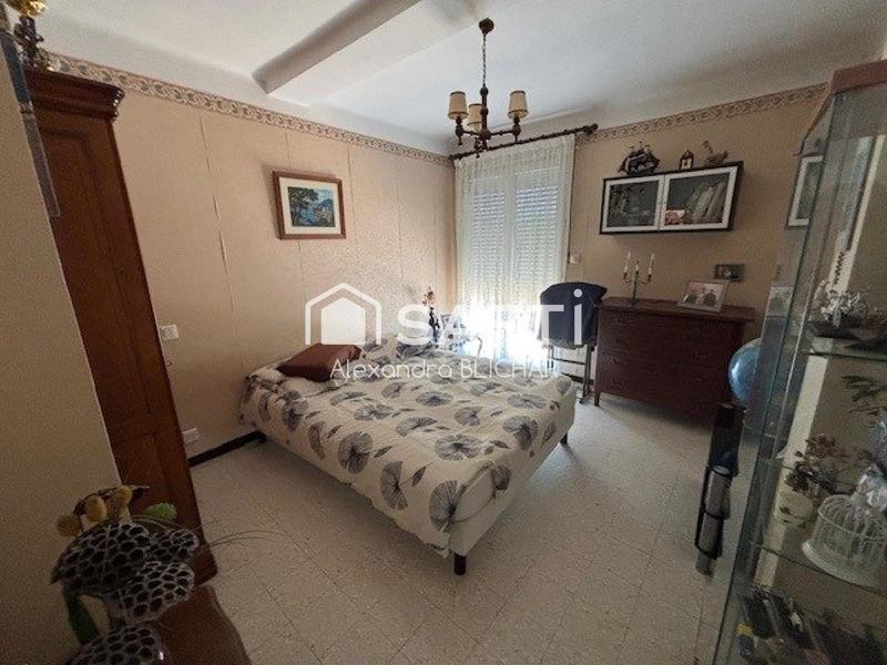 Maison - 104 m² - 4 pièces