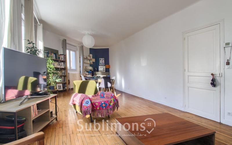 Maison - 102 m² - 5 pièces