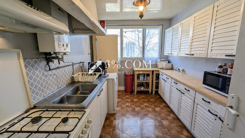 Appartement - 83 m² - 4 pièces