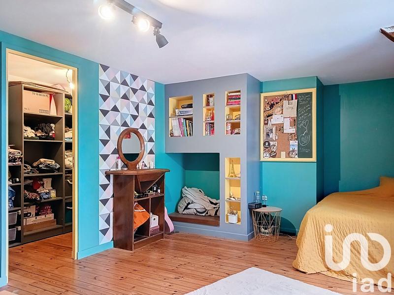 Maison - 196 m² - 6 pièces