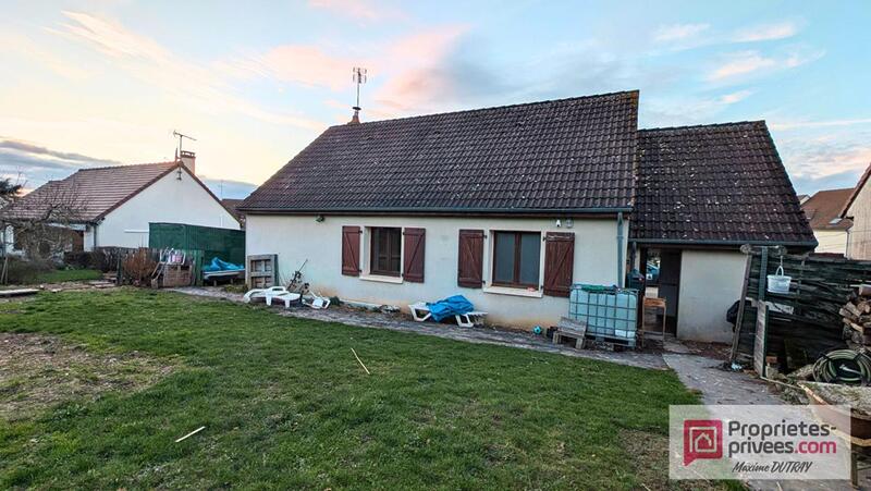 Maison - 90 m² - 4 pièces