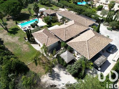 Maison de maîtres - 360 m² - 7 pièces