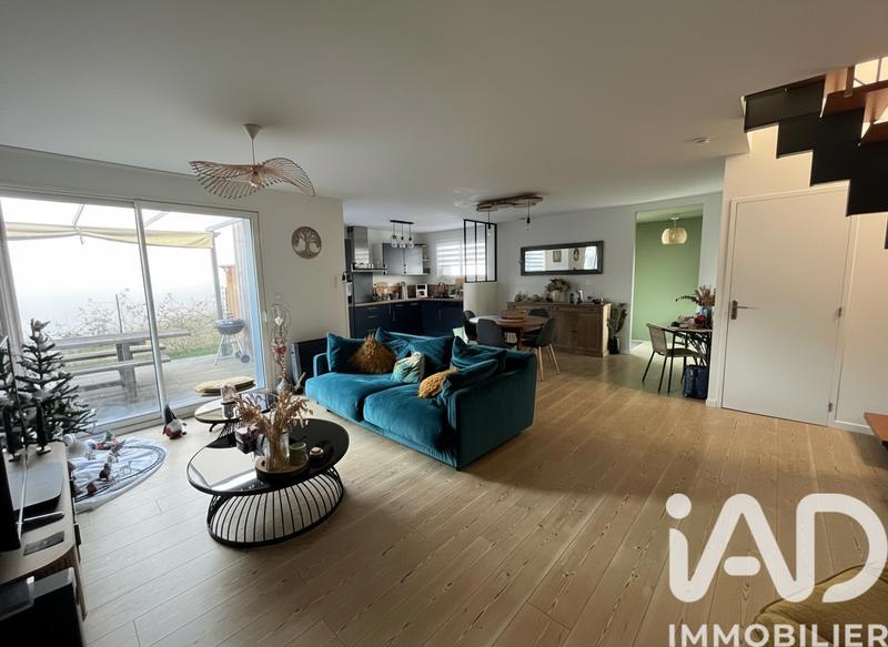 Maison - 110 m² - 4 pièces