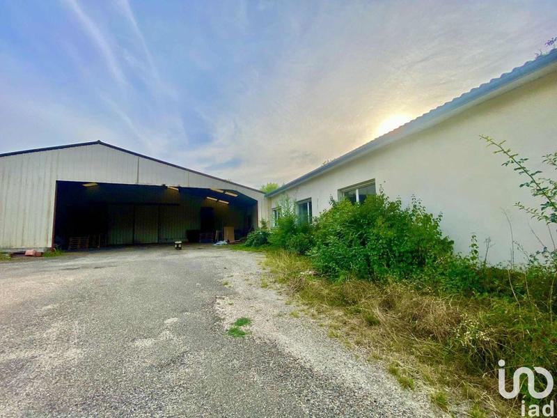 Local commercial - 1 408 m²