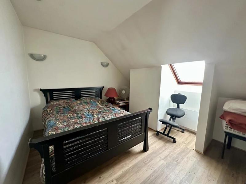 Maison - 145 m² - 8 pièces