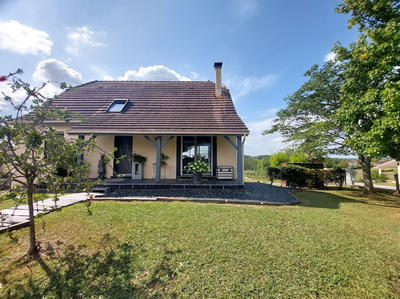 Maison - 115 m² - 5 pièces