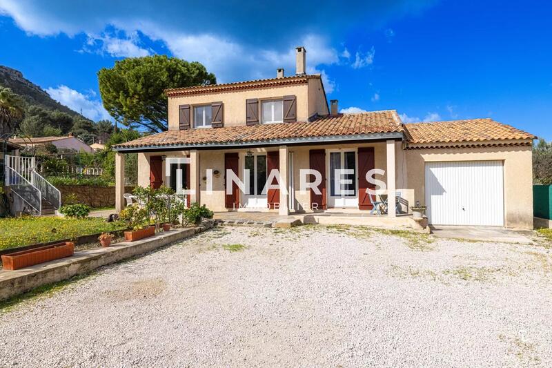 Maison - 121 m² - 3 pièces