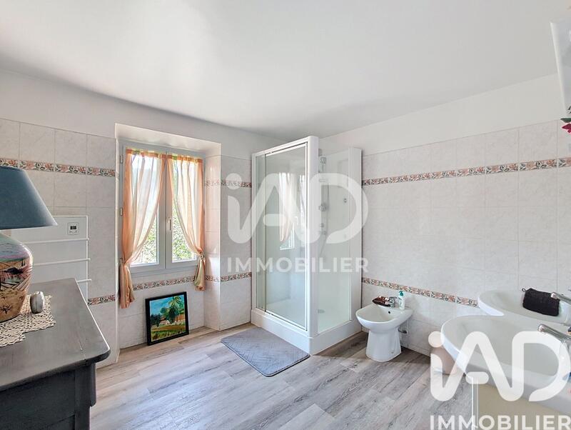 Maison de campagne - 110 m² - 4 pièces