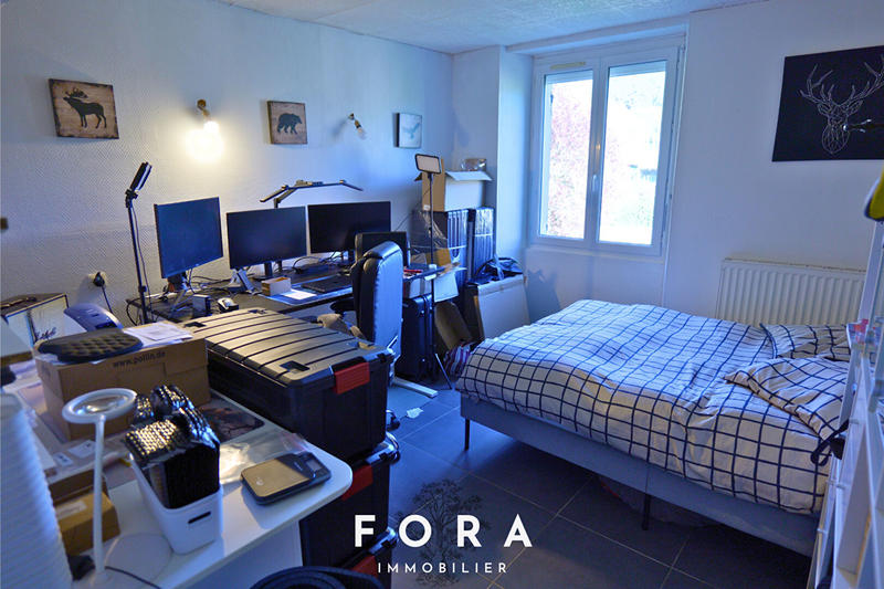 Maison - 102 m² - 5 pièces