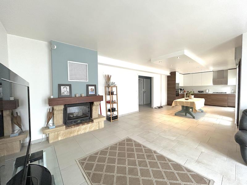 Maison - 133 m² - 6 pièces