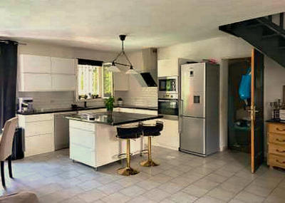 Maison - 88 m² - 4 pièces