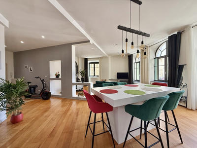 Appartement - 88 m² - 3 pièces