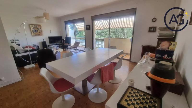 Appartement - 103 m² - 4 pièces