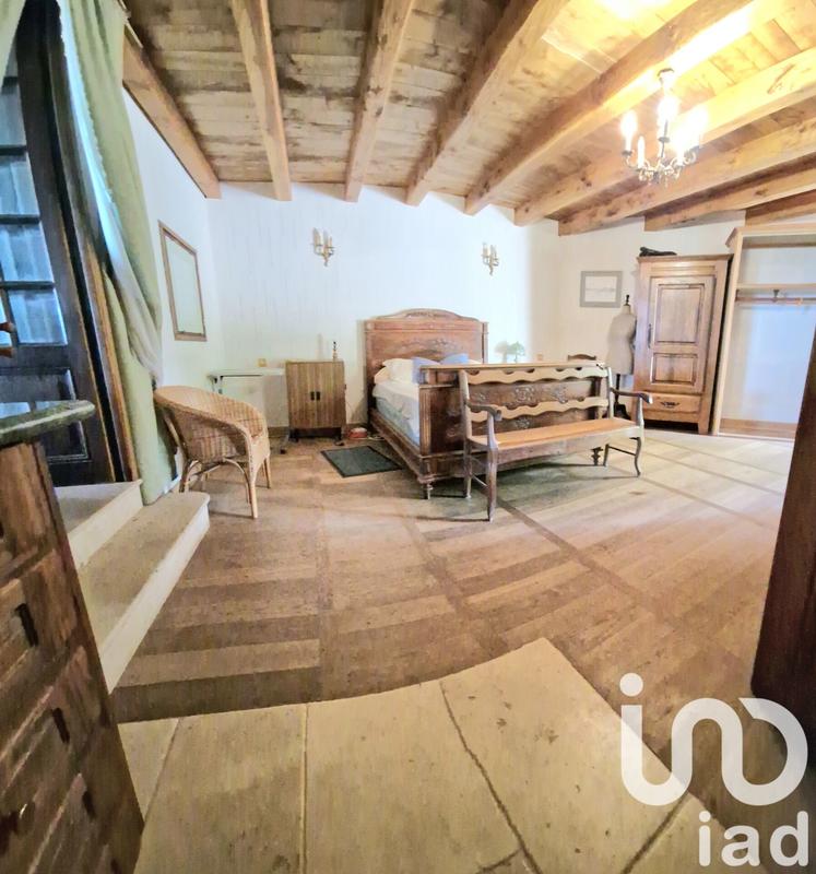 Maison - 550 m² - 20 pièces