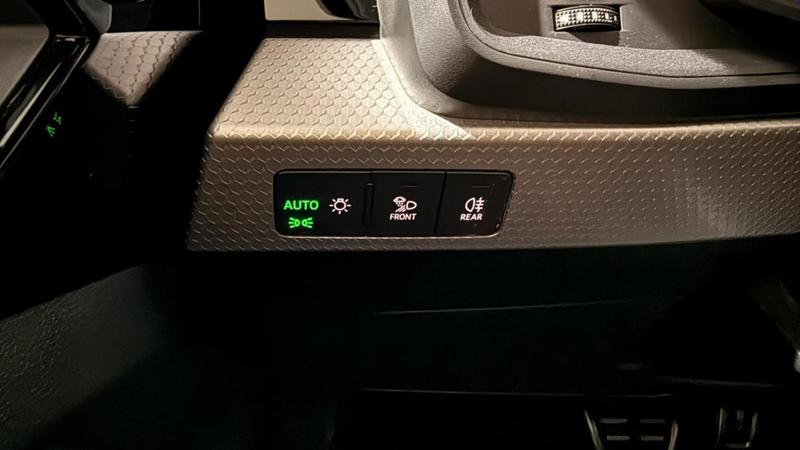 Audi A1 sportback 30 Tfsi 116 ch s tronic 7 s line Plus