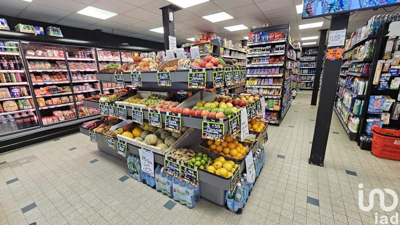 Local commercial - 150 m² - 4 pièces