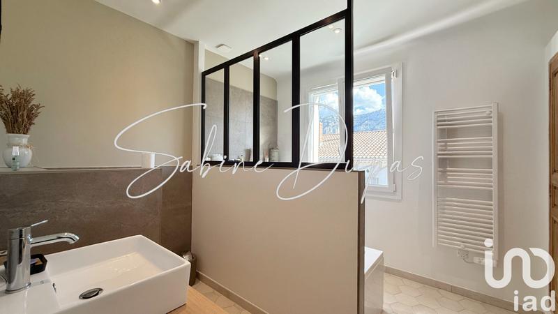 Maison - 169 m² - 6 pièces