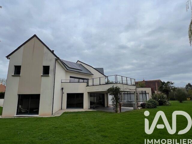 Maison - 506 m² - 8 pièces