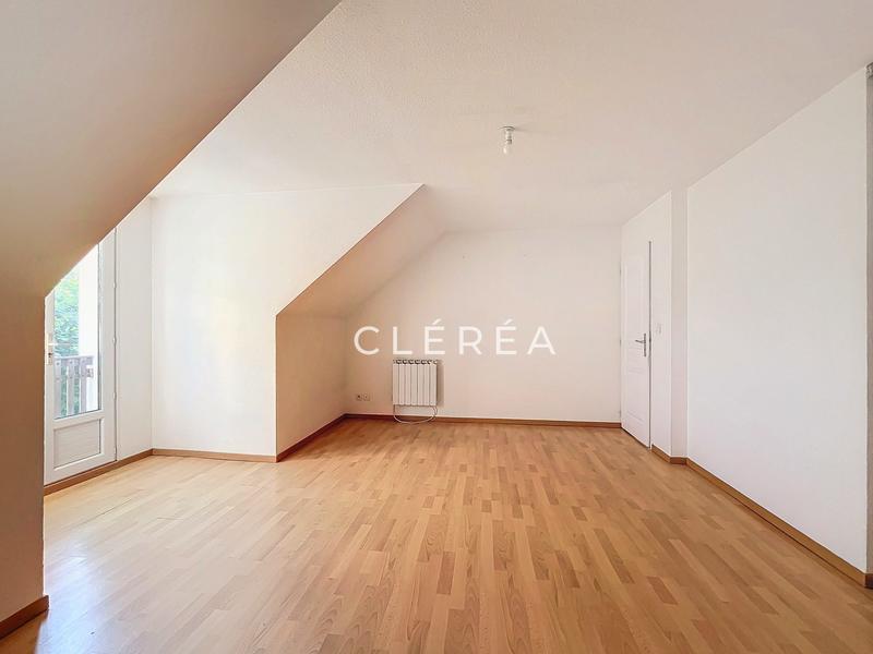 Maison - 98 m² - 4 pièces