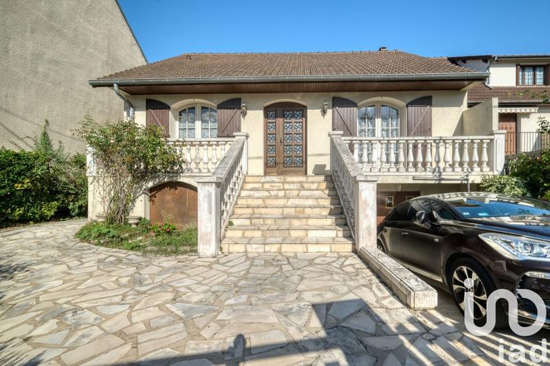 Maison - 95 m² - 3 pièces