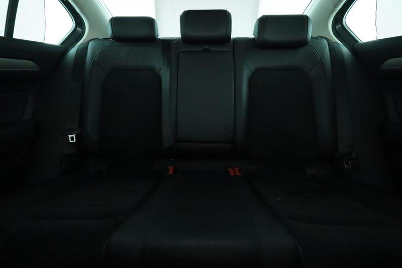 Volkswagen Passat 1.4 Tsi Act BlueMotion Tech Carat Dsg7 150 ch