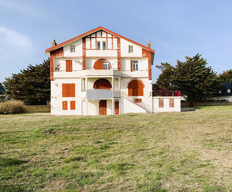 Appartement - 90 m² - 4 pièces