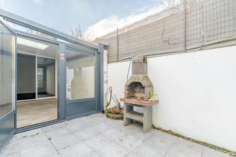 Maison de ville - 100 m² - 5 pièces