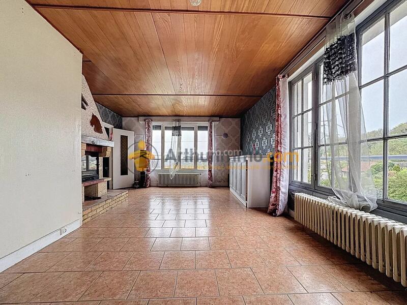 Maison - 167 m² - 6 pièces