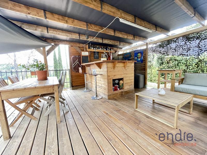 Maison - 147 m² - 6 pièces